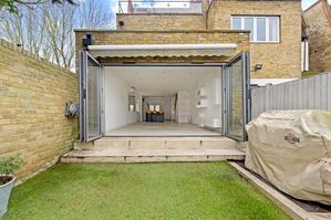 Photo 40- click for photo gallery